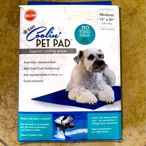 Pet cooling pad non toxic just add water provide your fur baby a cool spot NWT
